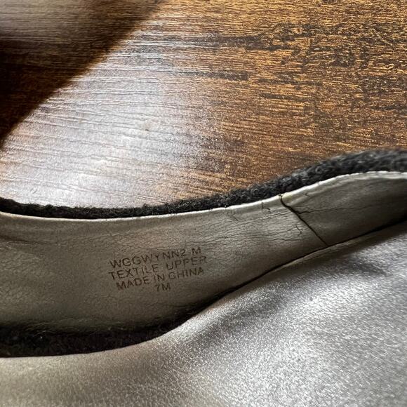 GUESS Pumps 7 Gray Closed Toe Platform Stiletto High Heel Going Out Evening Y2K - Picture 10 of 10